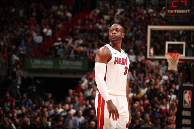 两人在英超对瓜氏曼城参与10+球：孙兴慜和萨拉赫